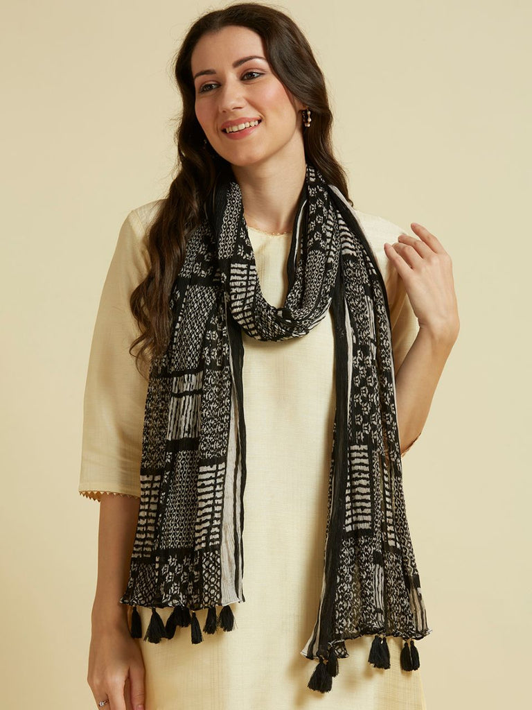 Black & White Crushed Chiffon Dupatta