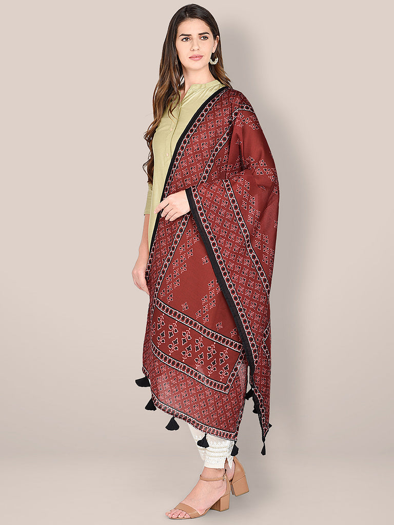 Maroon Kalamkari Printed Blended Silk Dupatta. freeshipping - Dupatta Bazaar