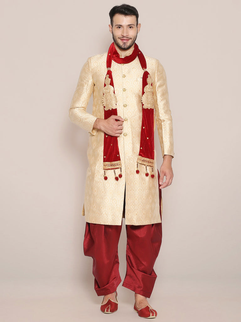 Men's Maroon Embroidered Velvet Stole freeshipping - Dupatta Bazaar