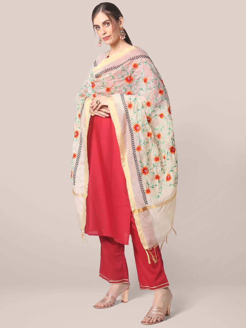 Cream Embellished Silk Dupatta main image 1