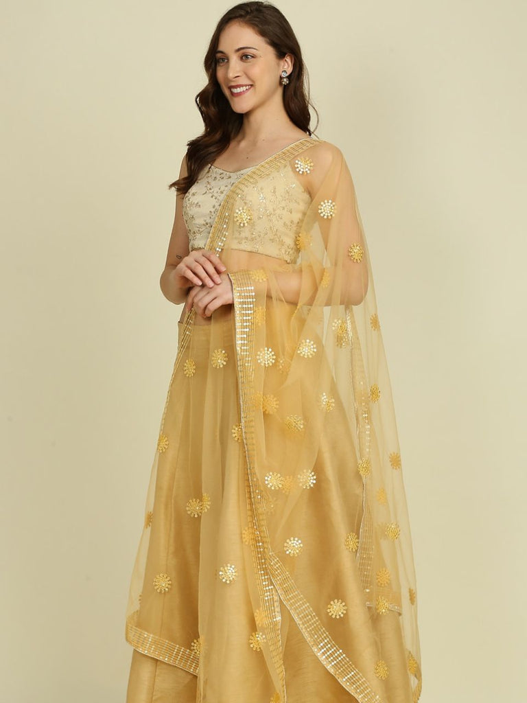 is the dress blue and black or white gold Trendy Red Gold Embellished Party Gown Dress 44 main image 0
