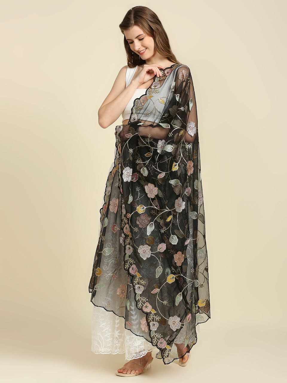 Floral Embroidered Black Net Dupatta With Cutwork Border – Dupatta Bazaar